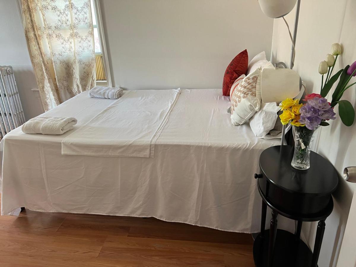ניו יורק Affordable Room In Queens מראה חיצוני תמונה